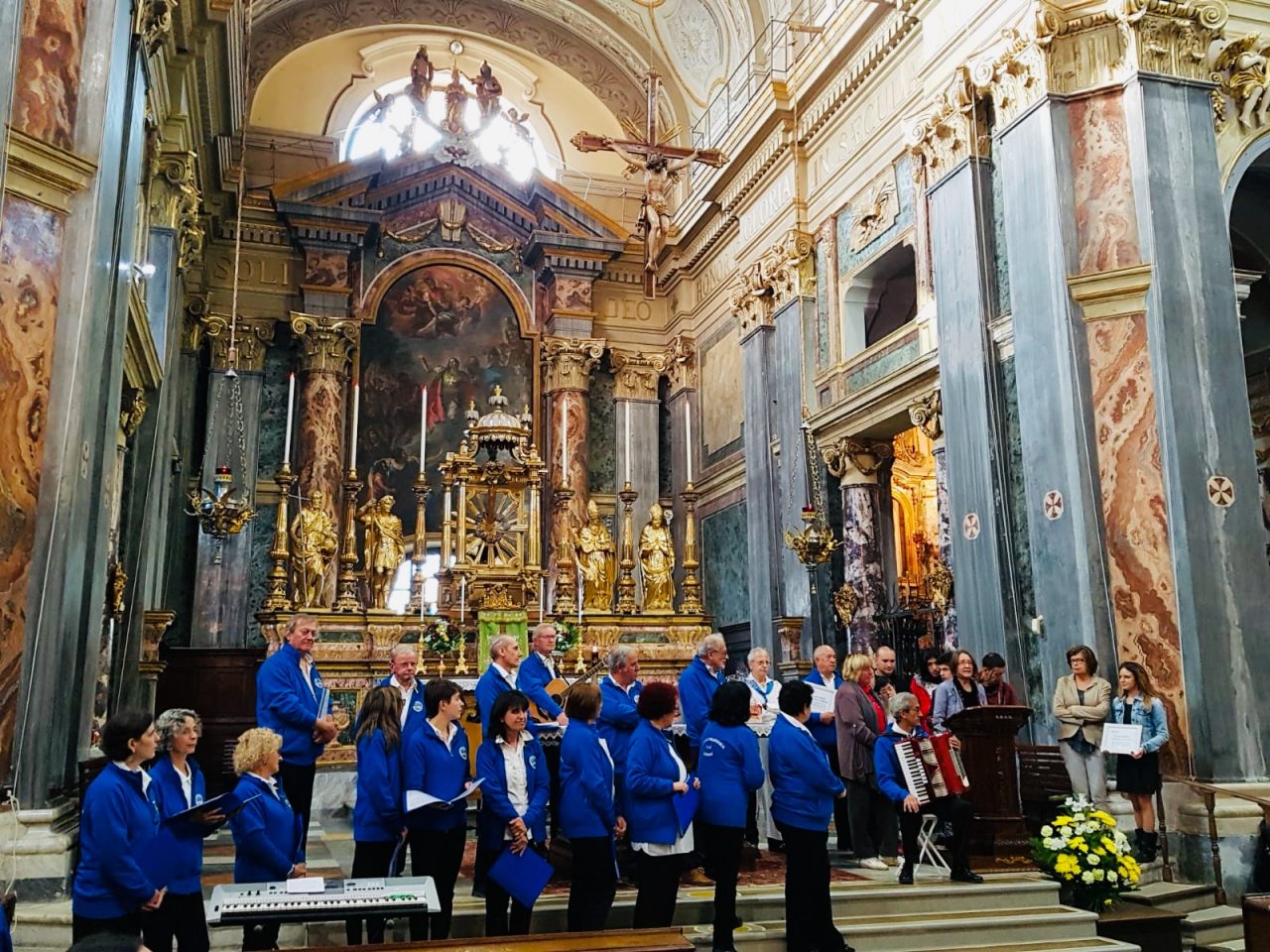 Progetto Indipendentemente: buon successo per il coro solidale del Cai
