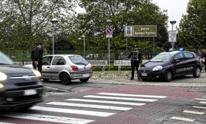 Posti di blocco e controlli intensivi, operazione dei carabinieri a Settimo