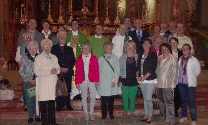 A San Giusto la comunità dei fedeli in festa per don Mario Viano