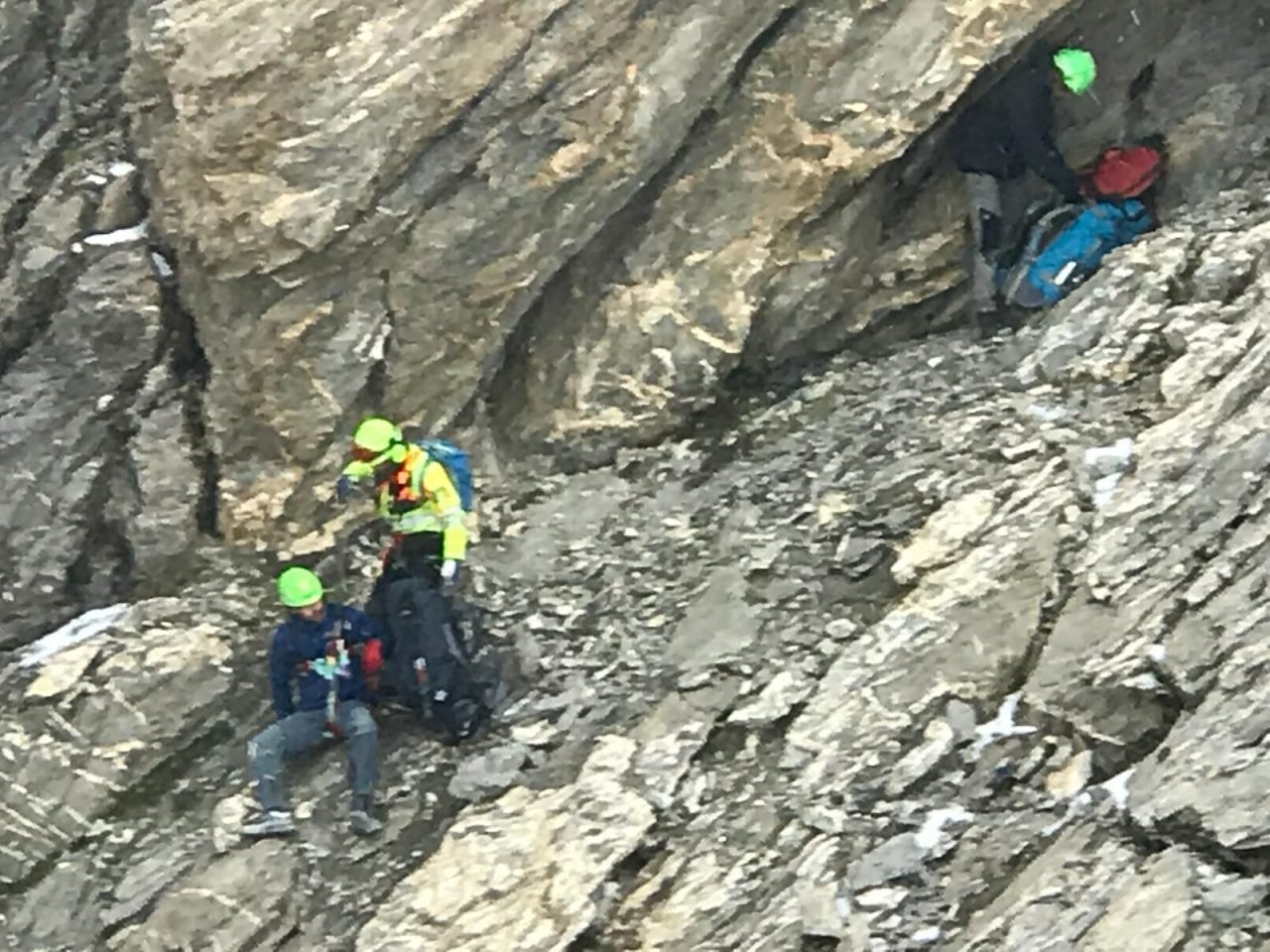 Soccorso alpino porta in salvo due escursionisti tedeschi