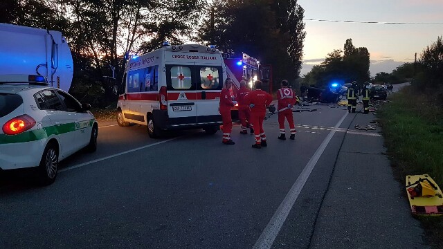 Incidente mortale vittima una donna di 51 anni