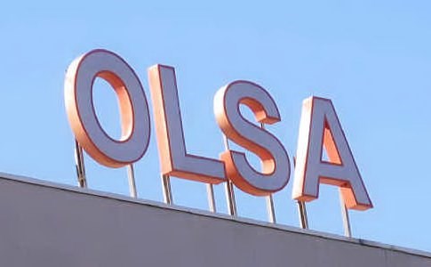1 milione di euro ai dipendenti in busta paga dopo la cessione ai canadesi