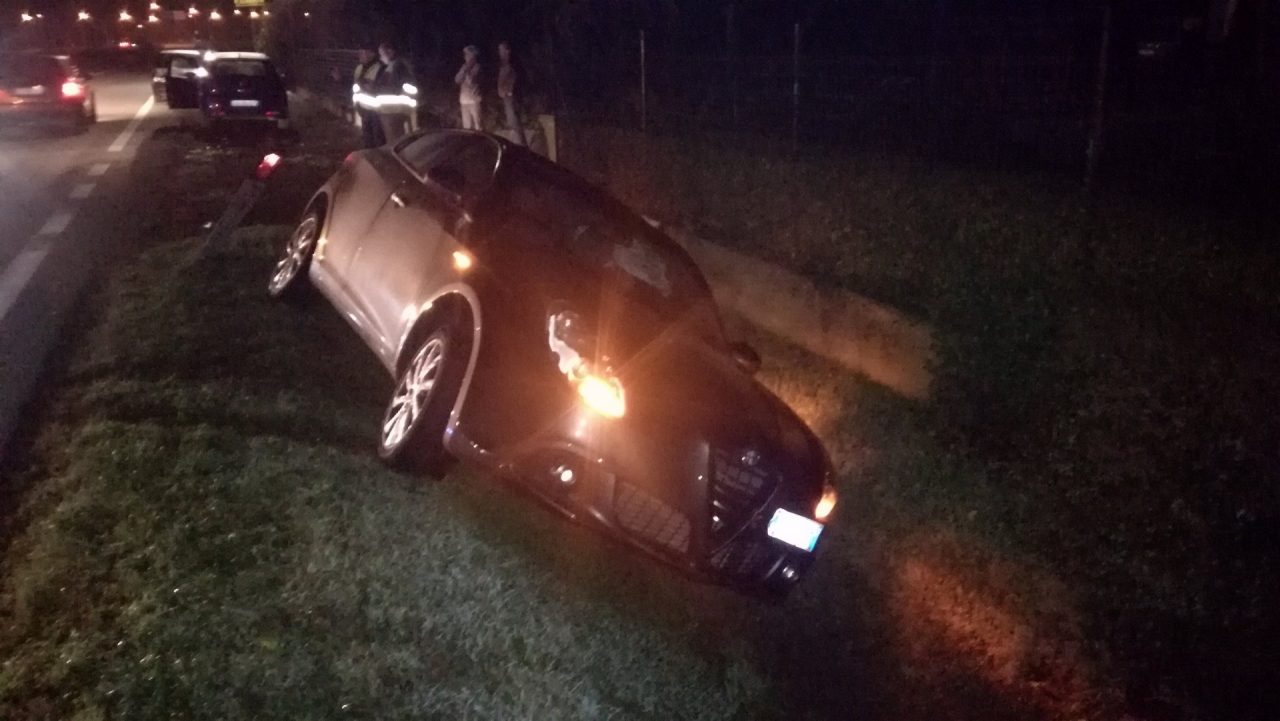 Scontro tra auto ieri sera tra Ozegna e San Giorgio