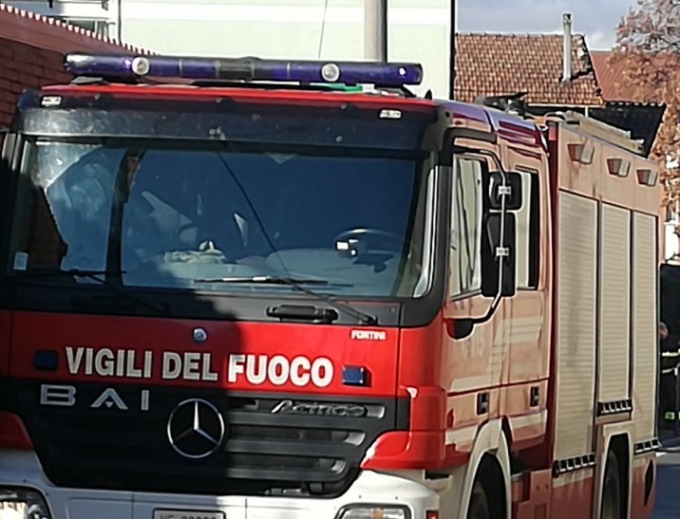 Anziana cade in casa intervengono i Vigili del fuoco