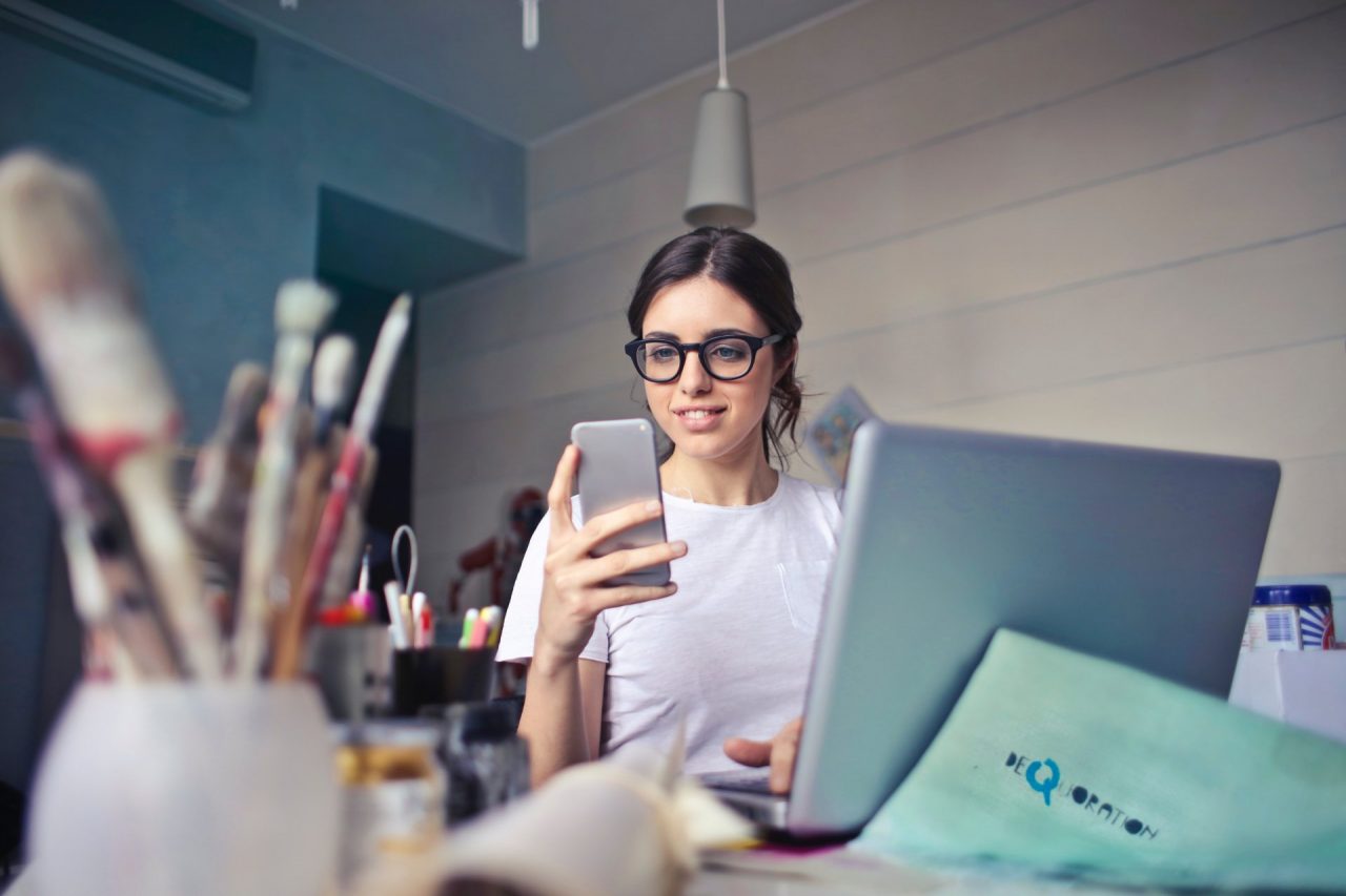 Lenti riposanti, sollievo agli occhi nell’era digital