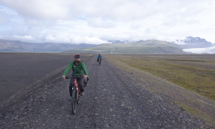 Luca e Gabriele alla scoperta dell'Islanda su una bici elettrica