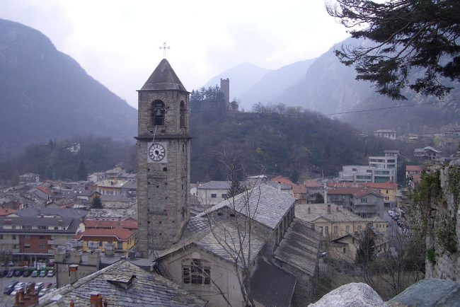 Furti nelle abitazioni: Pont presa di mira, cittadini preoccupati