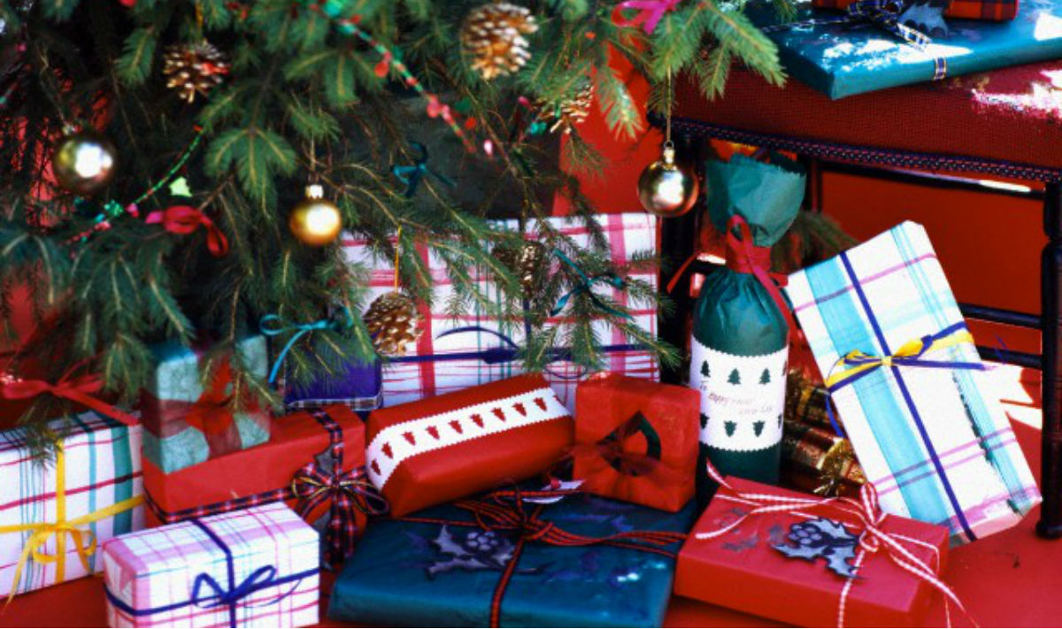 Regali di Natale indesiderati: 2.7 milioni di italiani pronti a rivenderli