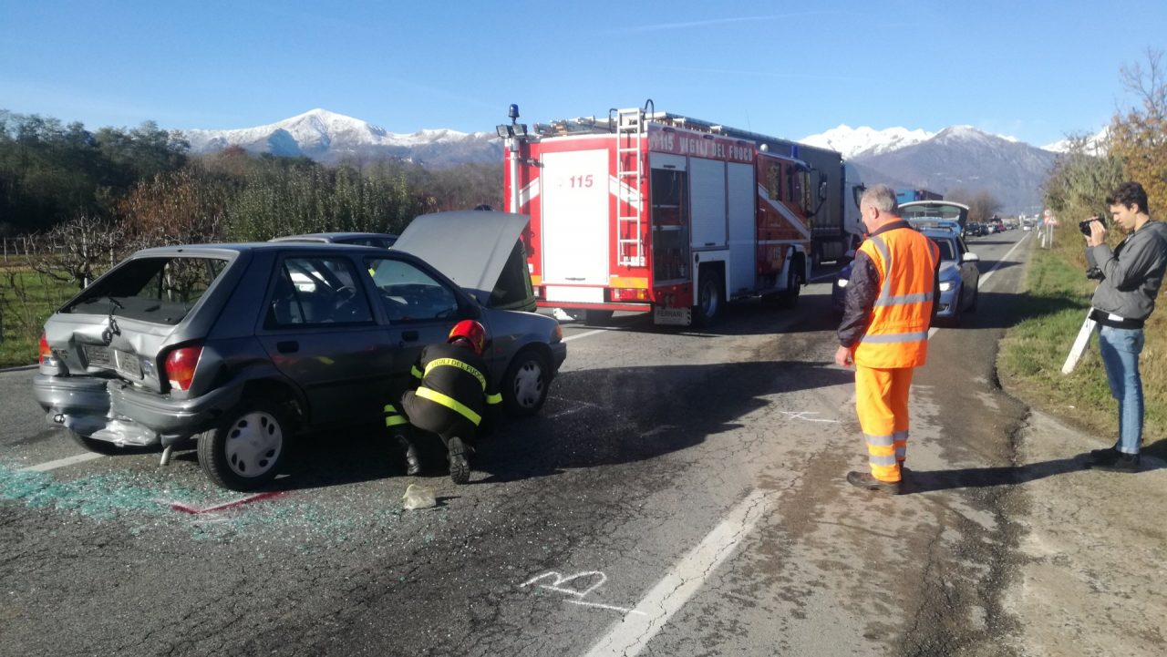 Troppi incidenti sulla 460, serve una rotonda