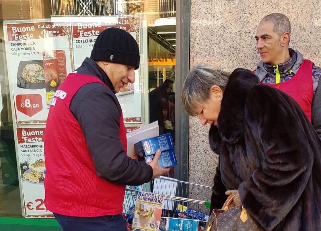 Raccolta alimentare di CasaPound anche nell’Eporediese