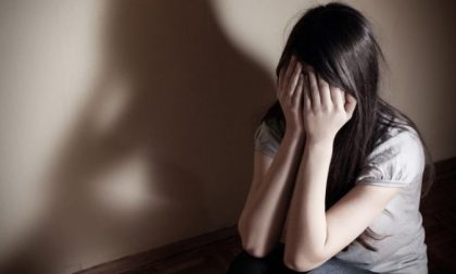 Suicidi e autolesionismo in aumento: adolescenti a rischio