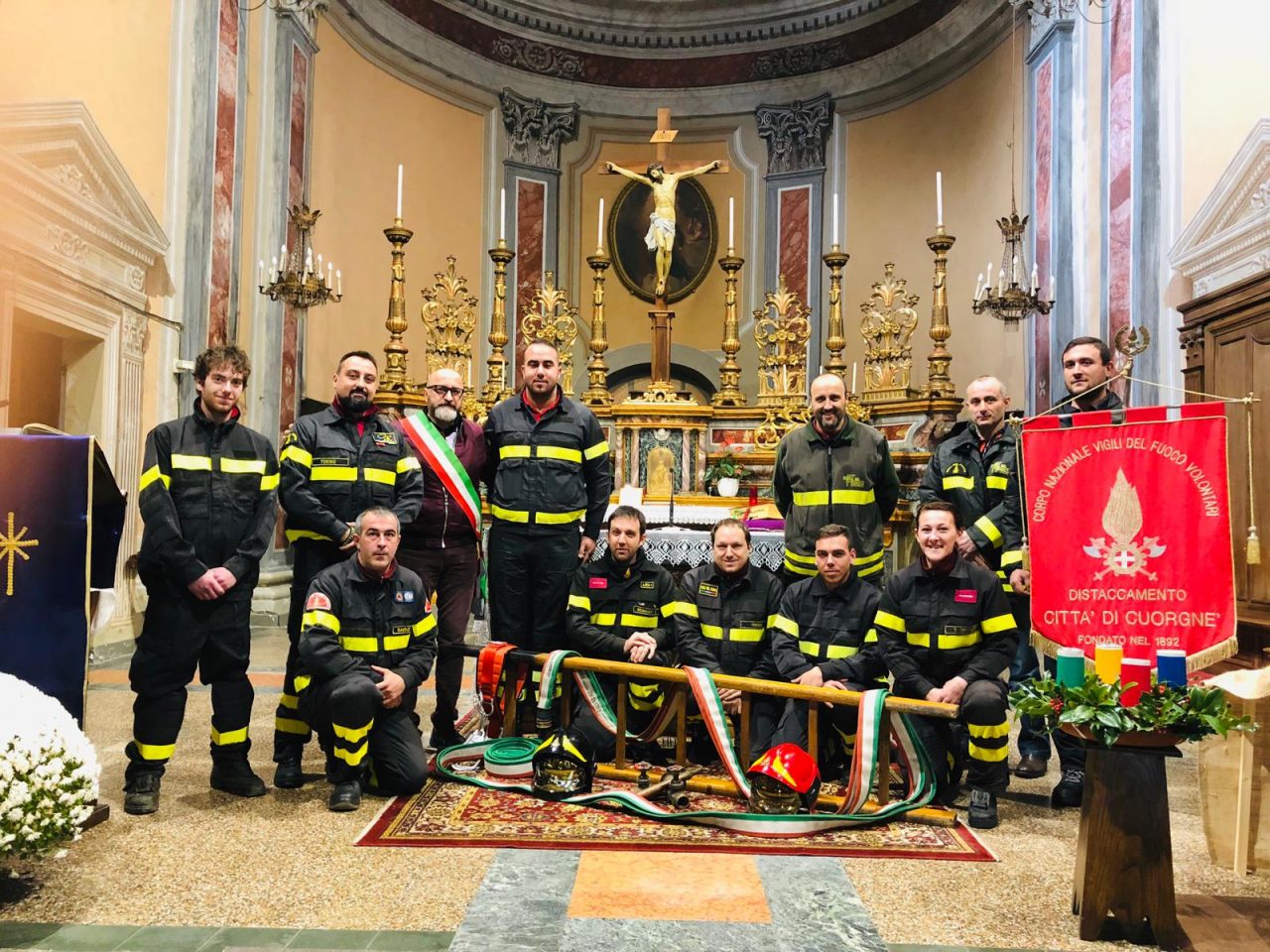 Vigili del fuoco Cuorgnè festeggiano Santa Barbara