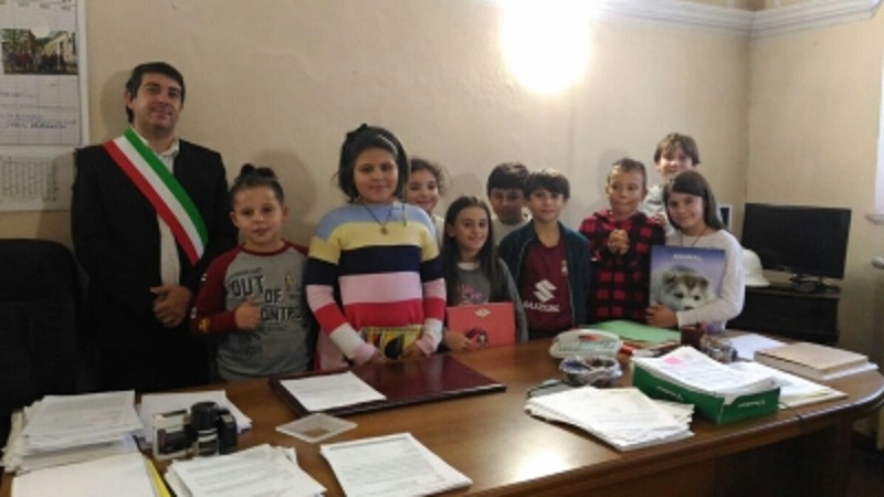 Montalenghe: alunni della primaria a lezione dal primo cittadino