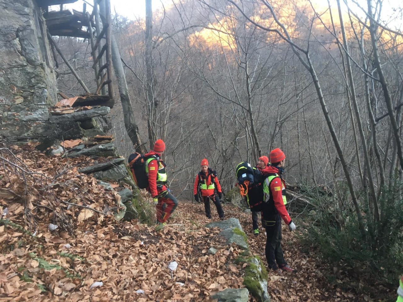 Donna 40enne ritrovata sana e salva nei boschi
