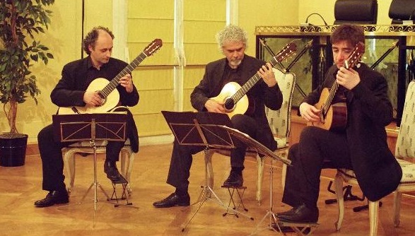 I suoni della Torre: otto serate al teatro Pavarotti di Leini