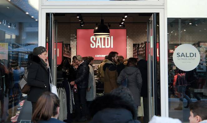 Domani al via i saldi al Torino Outlet Village