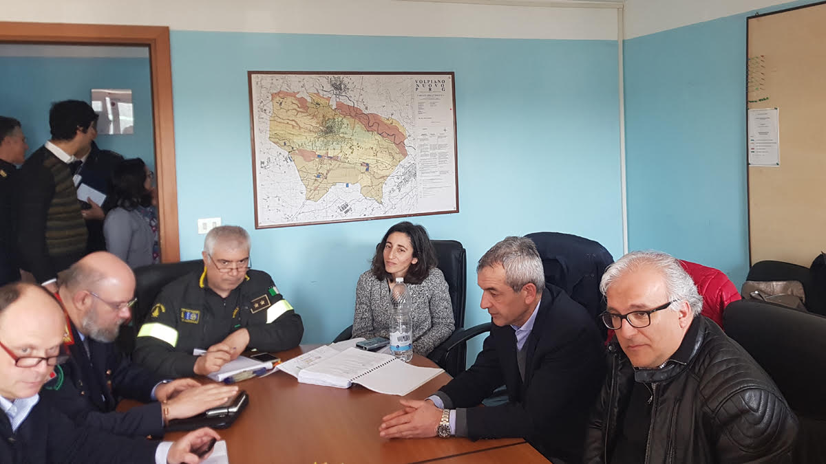 Emergenza incidente in un deposito carburanti, esercitazione della protezione civile