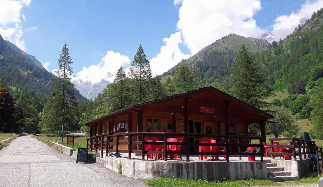 Bando aperto per gestire bar ristoro e posto tappa a Campiglia