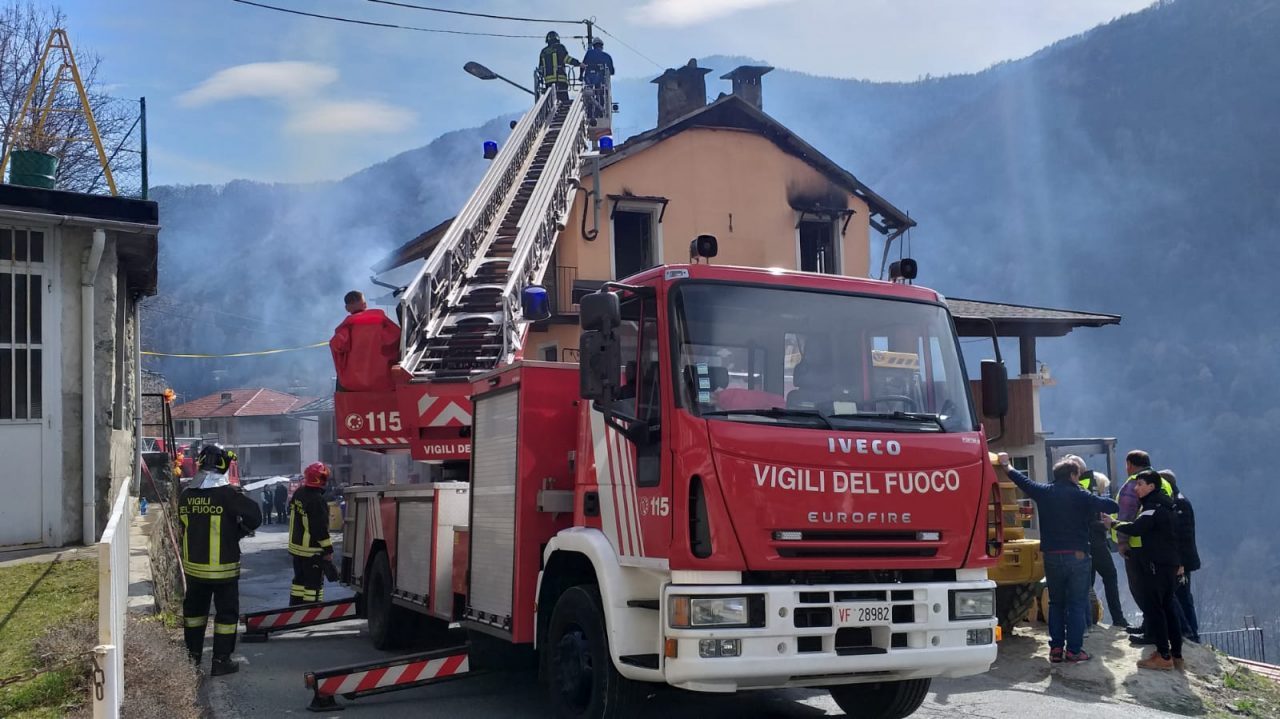 Sos acqua per  domare gli incendi