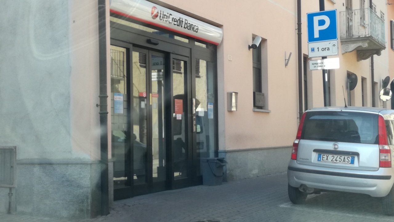 Bosconero perde la banca ma resta almeno il bancomat