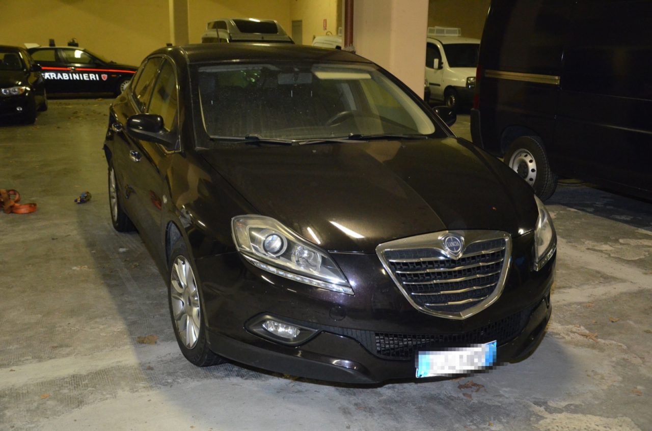 Assassino ucciso nella sua auto, presi i colpevoli