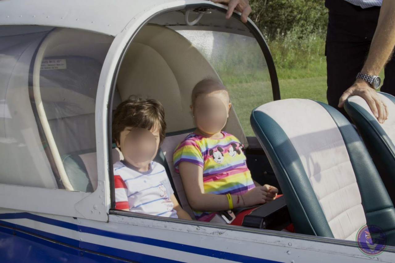 Bimbi meno fortunati in volo con l’associazione “Piccoli Aviatori” | FOTO