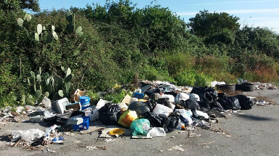 “Challenge rifiuti” la nuova sfida lanciata sul web ma… occorre avvisare il Comune