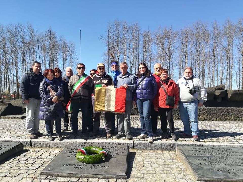Mathi: l’Anpi a Birkenau, visita e commemorazione al campo di concentramento