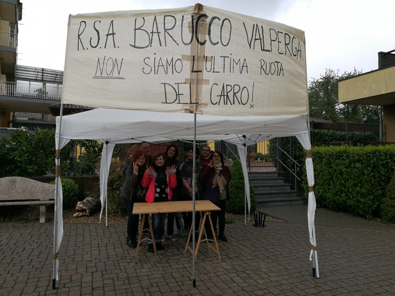 RSA Barucco di Valperga, lavoratori in protesta: “Condizioni di lavoro impossibili”
