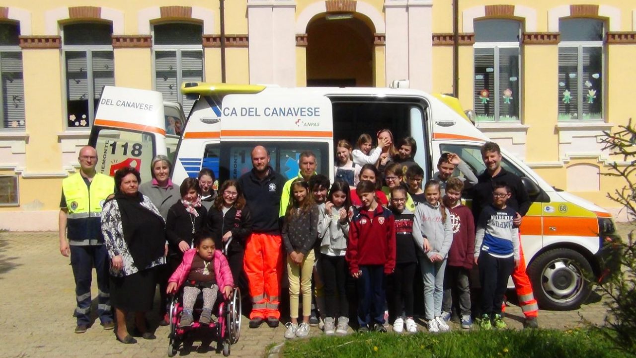 Protezione Civile e Croce Bianca alla Scuola elementare di Valperga