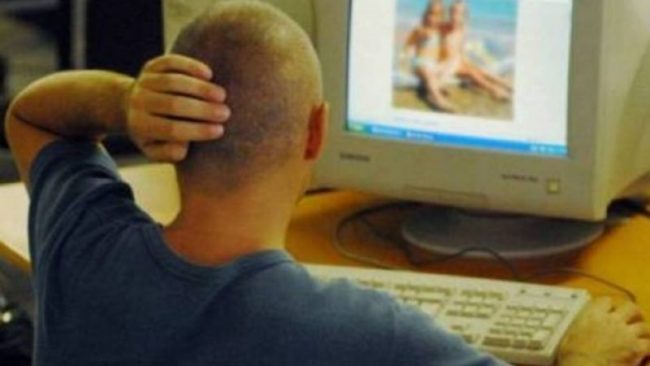 Più di 6mila video pedopornografici: arrestato 49enne del Novarese