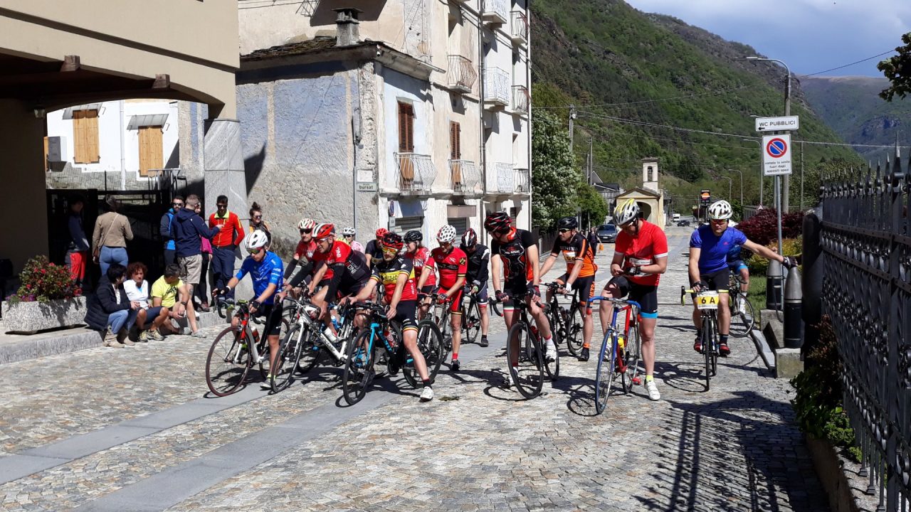 Ciclisti e podisti insieme per il Duathlon dla strà veja