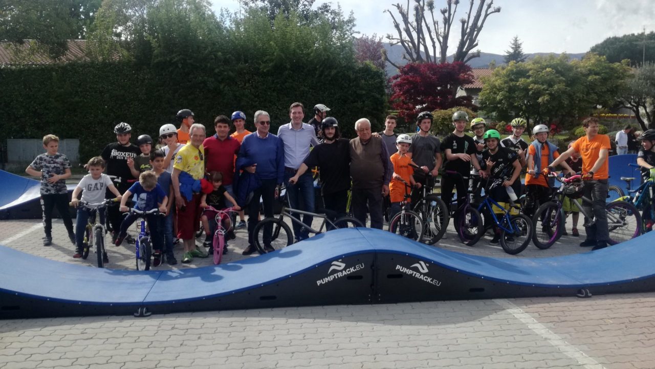 Inaugurato a Rivara per gli amanti delle 2 ruote il tracciato Pump track