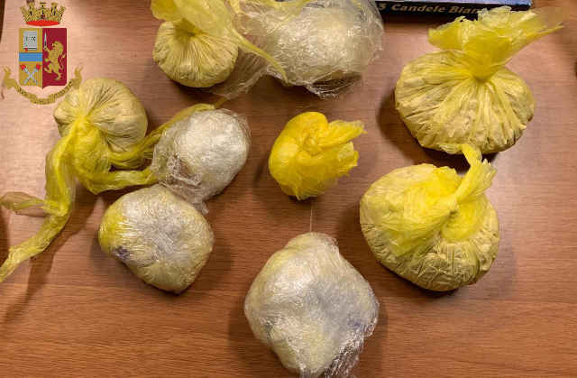 Spaccio di droga 19 pusher in manette