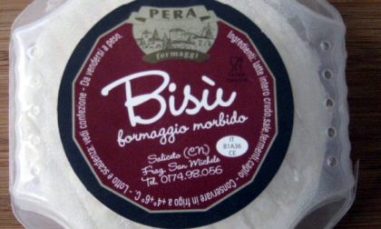 Rischio Escherichia Coli nel formaggio: ritirati tre lotti prodotti in Francia
