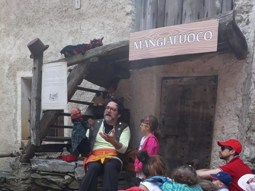 Pinocchio in un borgo da favola