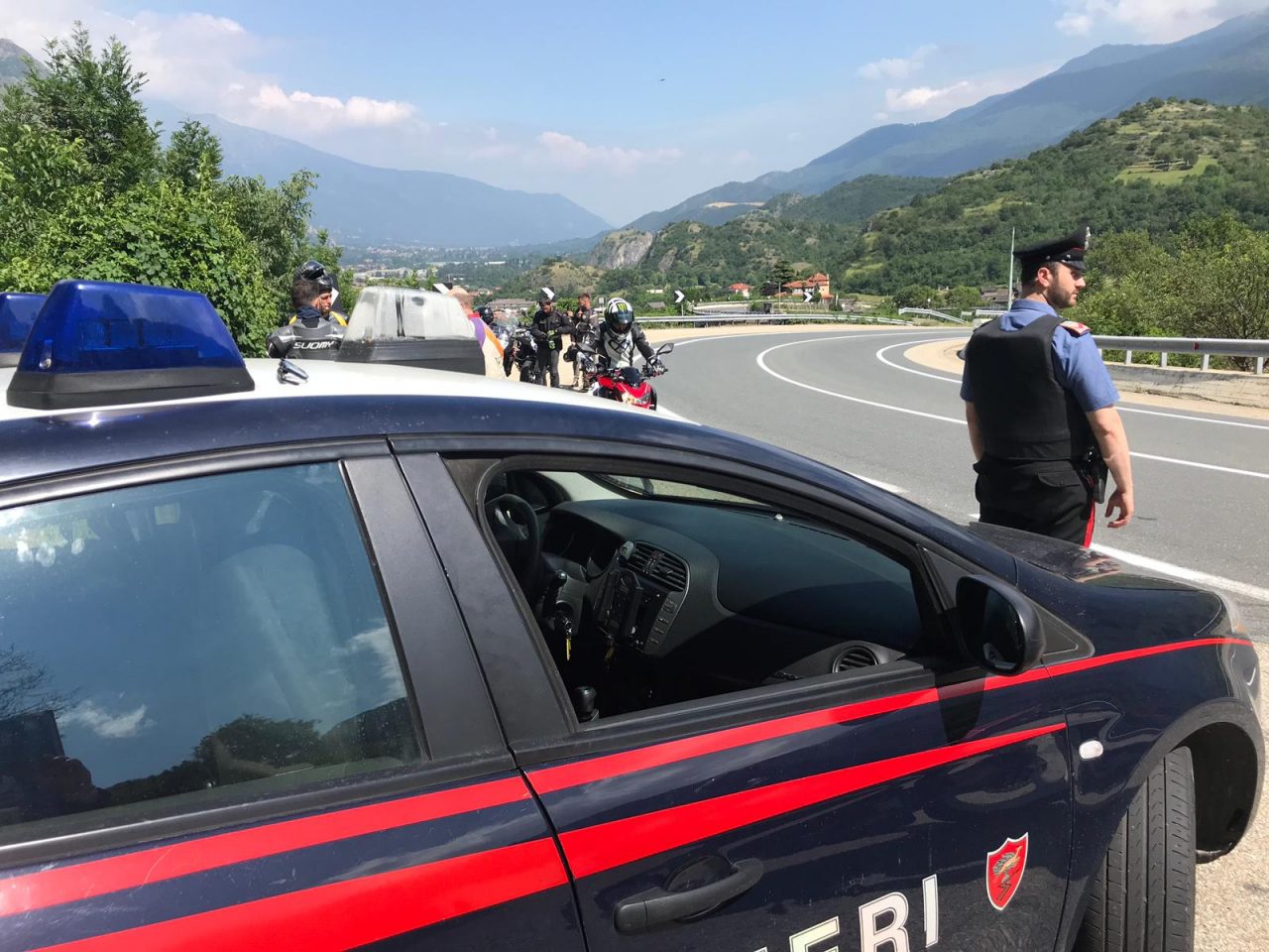 Guidavano sotto l’effetto di droghe, denunciati