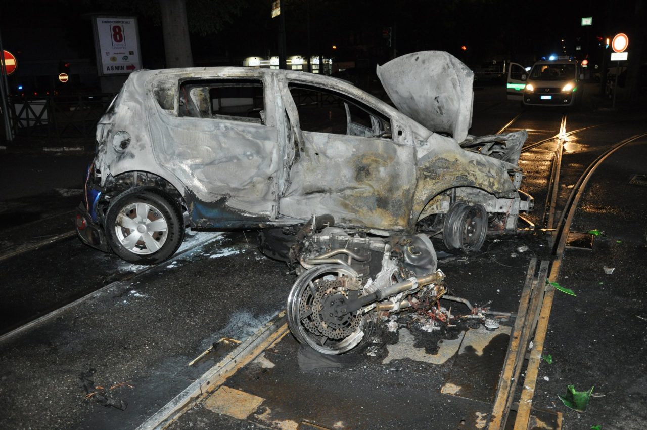 Auto contro moto, morto un centauro di 27 anni LE FOTO