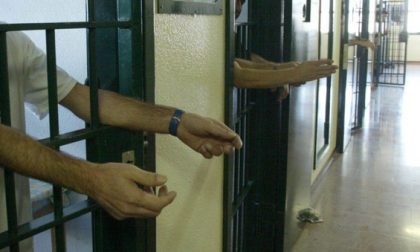 Maxi rissa in carcere a Ivrea fra italiani e nordafricani, diversi feriti