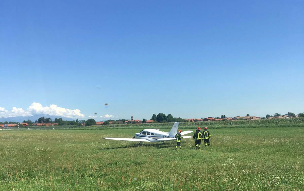 Piper: atterraggio d’emergenza