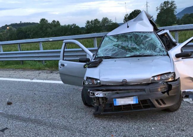 Tragedia in autostrada muore una mamma, gravissima la figlioletta