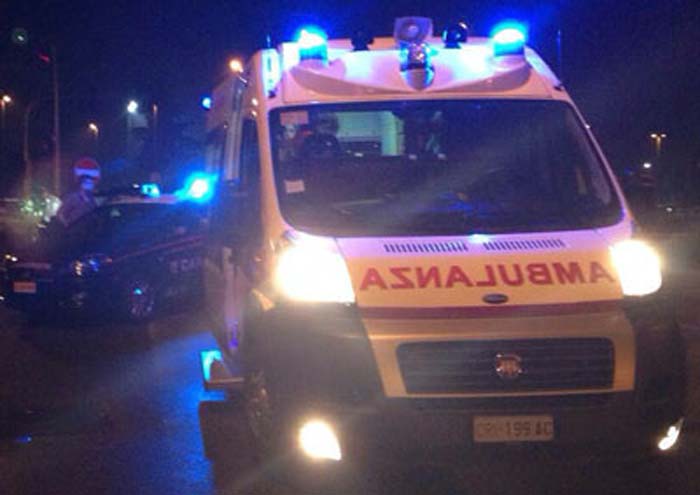 Anziana precipita dal balcone della casa di riposo e muore, dramma a Volpiano