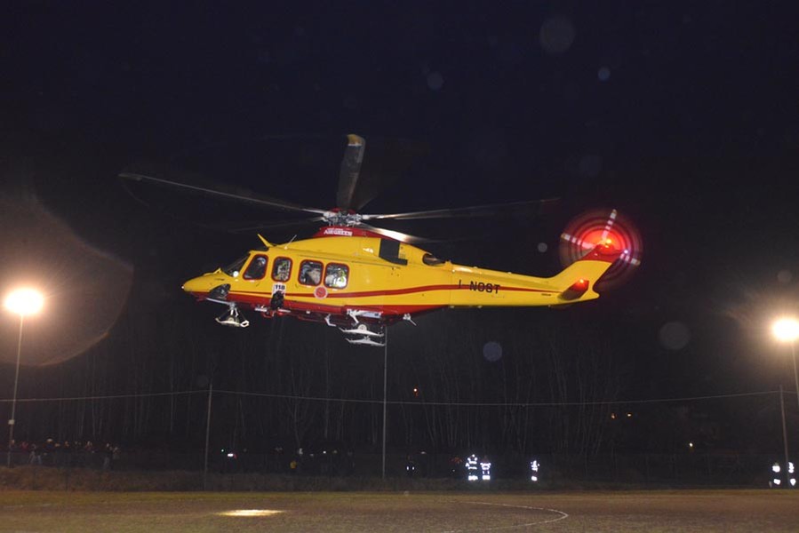 Incidente a Castellamonte: fuoristrada con la Vespa, elitrasportato al Cto