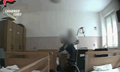 Violenze sugli anziani in una casa di riposo del cuneese, guai per tre dipendenti | VIDEO