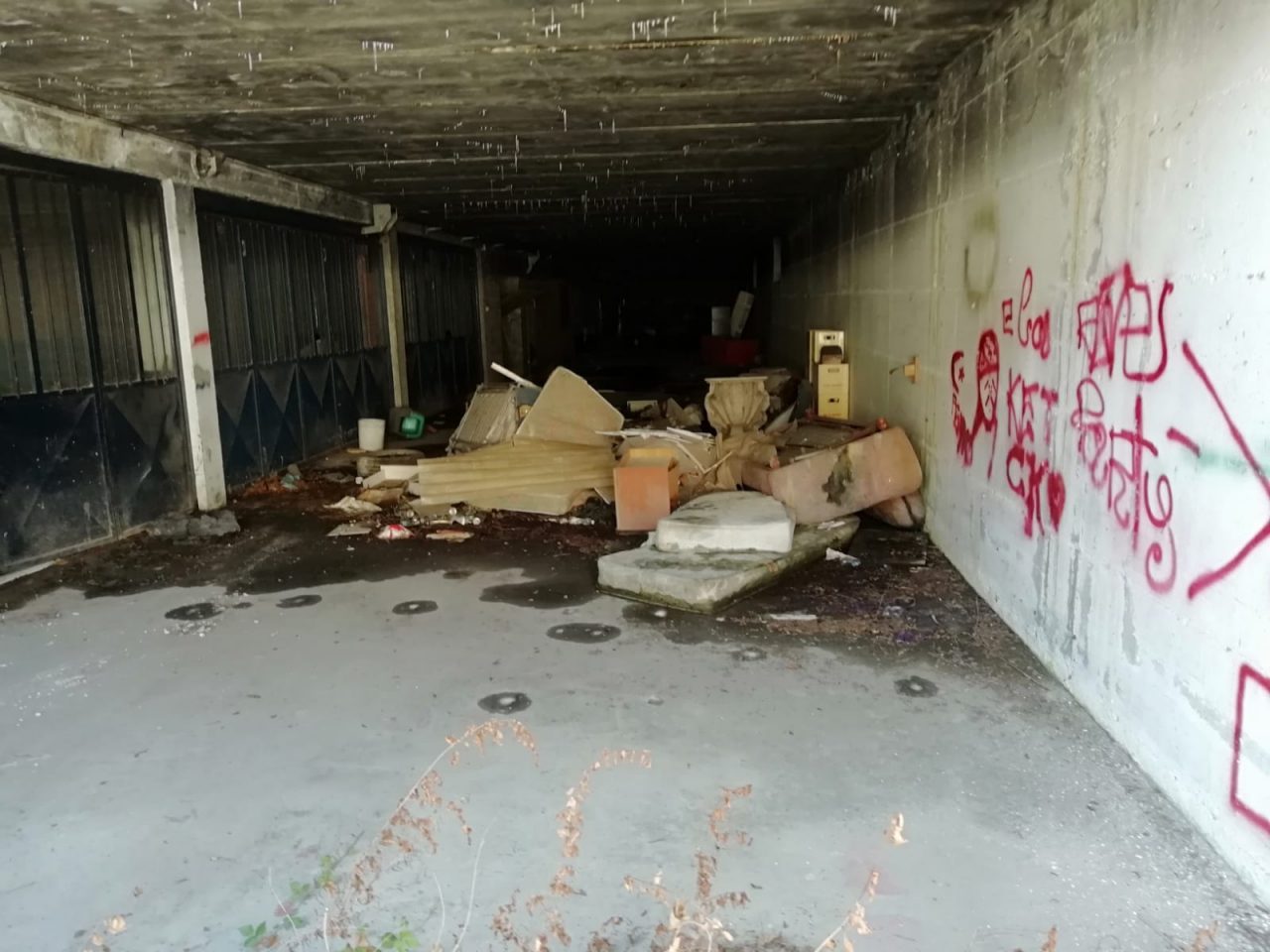 Discarica sotterranea nel quartiere San Giovanni