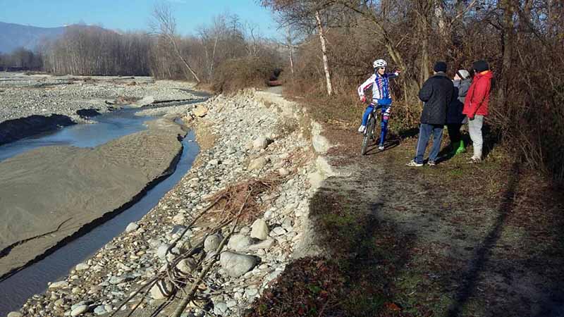 Impraticabile la ciclabile  lungo Stura
