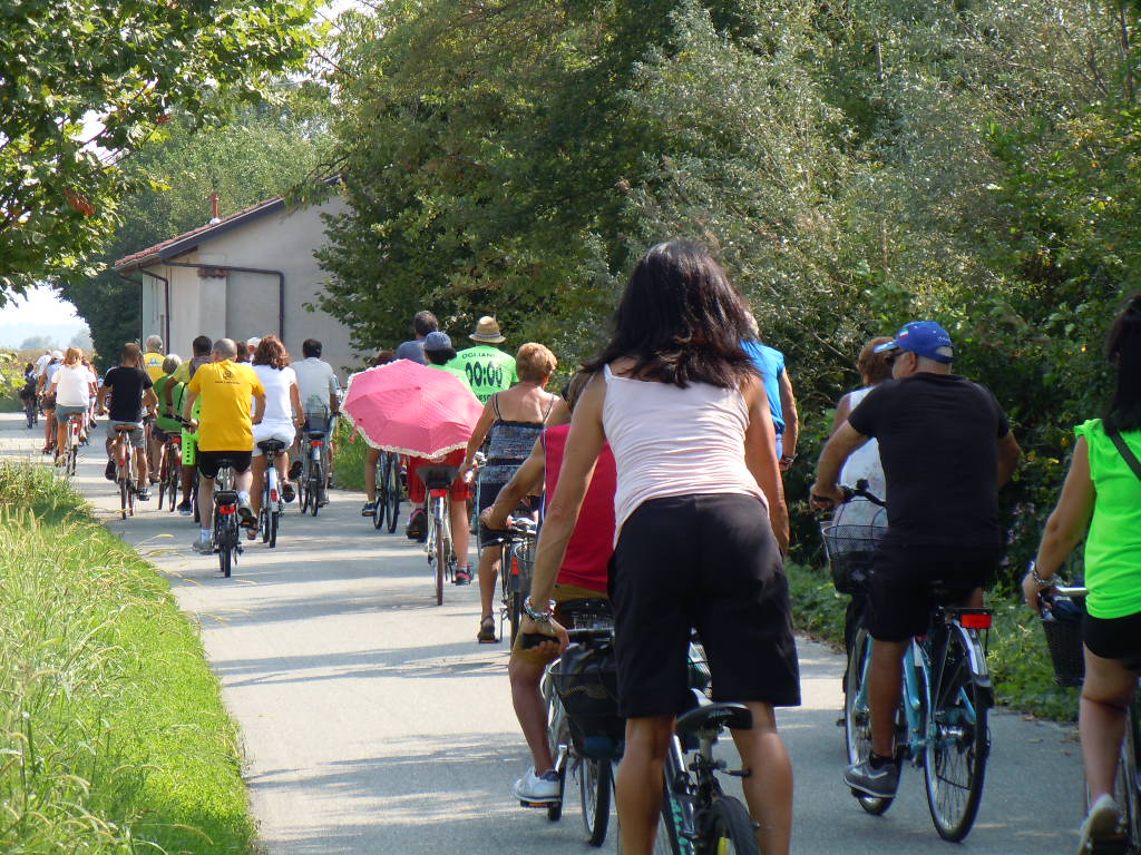 Tuttinbici ad Oglianico richiama centinaia di persone