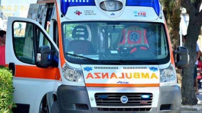Incidente mortale a Ivrea, deceduto un ragazzo di 26 anni