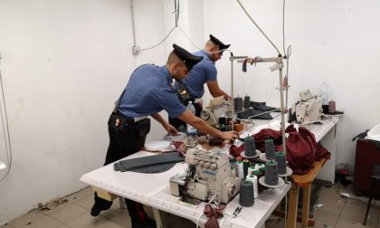 Laboratorio illegale cinese sequestrato dai carabinieri