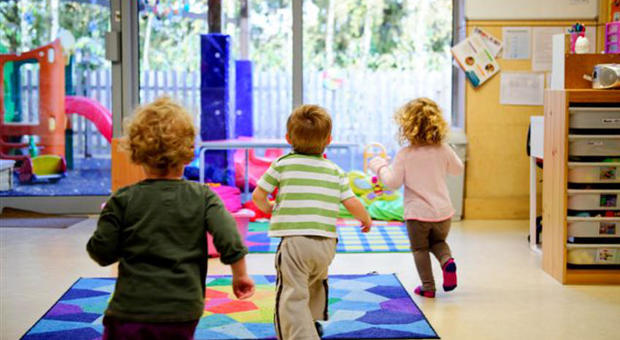 Pertusio-Valperga: tre bimbi non in regola coi vaccini lasciati a casa da scuola